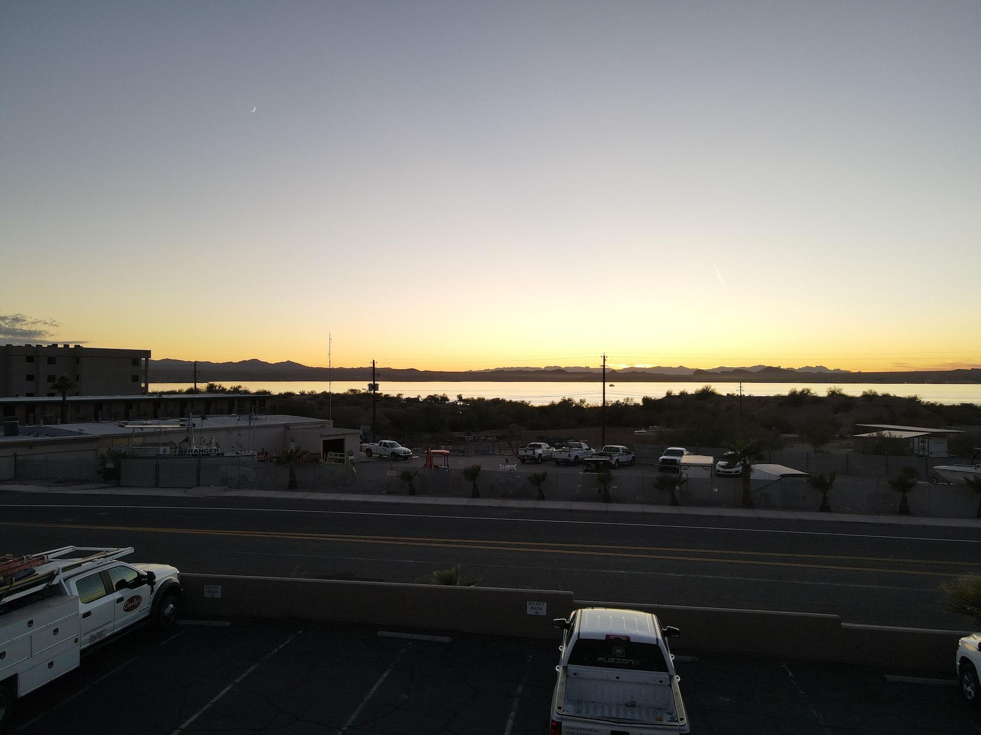 Travelodge By Wyndham Lake Havasu Lake Havasu City Ngoại thất bức ảnh